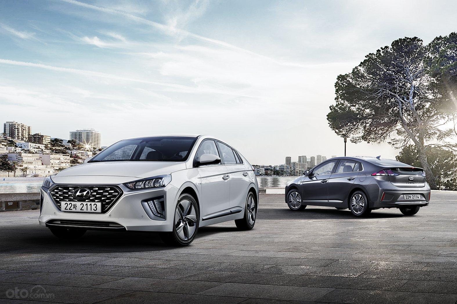 Hyundai Ioniq 2020 facelift tân tiến và tinh tế hơn
