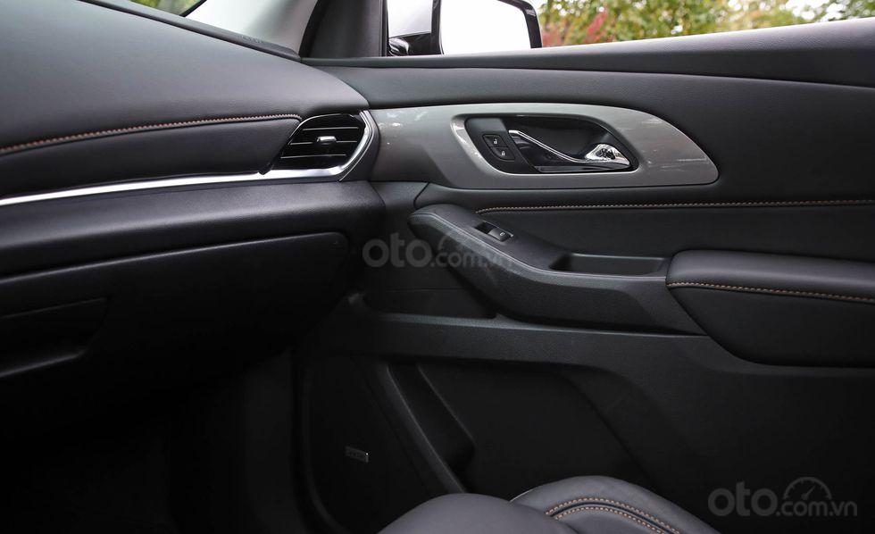 Đánh giá xe Chevrolet Traverse 2019 điều khiển cửa 2