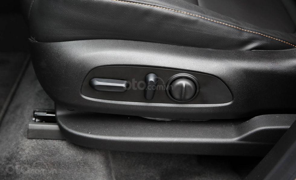 Đánh giá xe Chevrolet Traverse 2019 điều khiển ghế