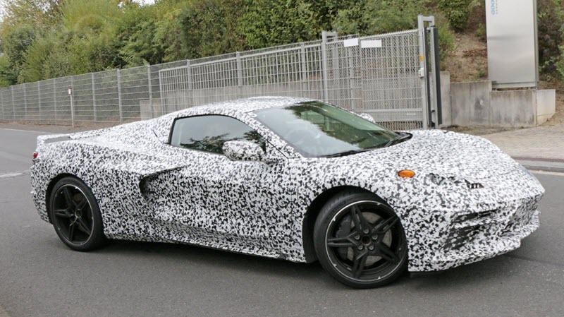 Ảnh chụp trộm Chevrolet Corvette C8 thế hệ mới