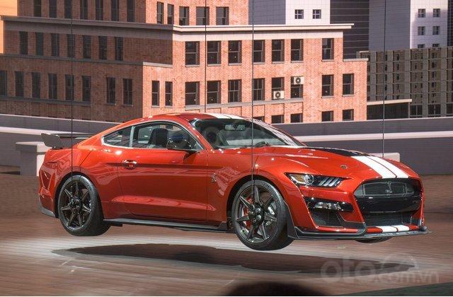 Thân xe Ford Shelby GT500 2020