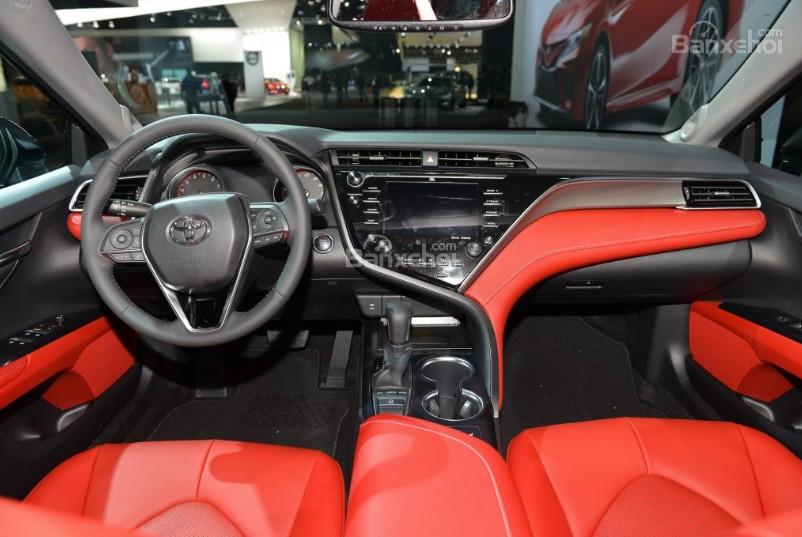 Toyota Camry 2019 cập cảng Việt Nam chờ ngày ra mắt  a2