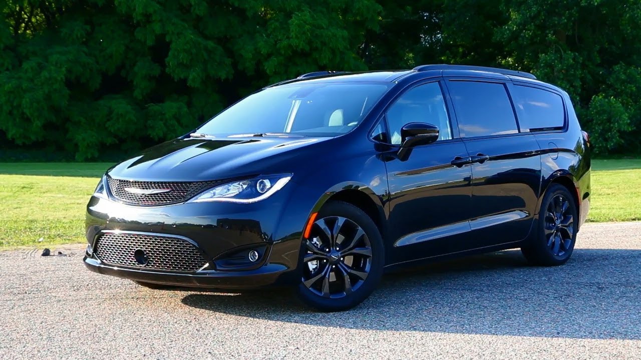 ô tô gia đình giá rẻ nên mua trong năm 2019:Chrysler Pacifica 2019.