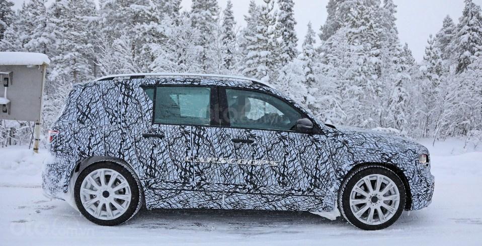 Mercedes-AMG GLB35 2020 - ảnh 2 Mercedes-AMG GLB35 2020 thân xe