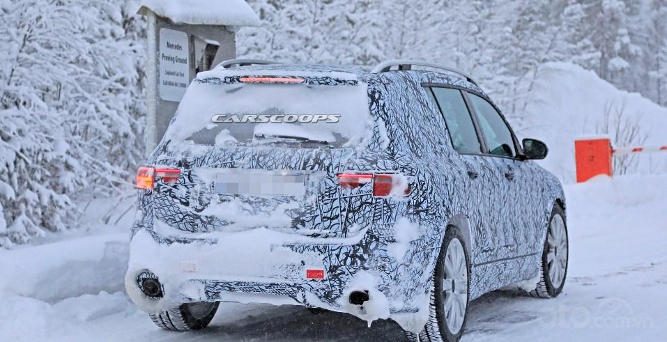 Mercedes-AMG GLB35 2020 - ảnh 3 Mercedes-AMG GLB35 2020 đuôi xe