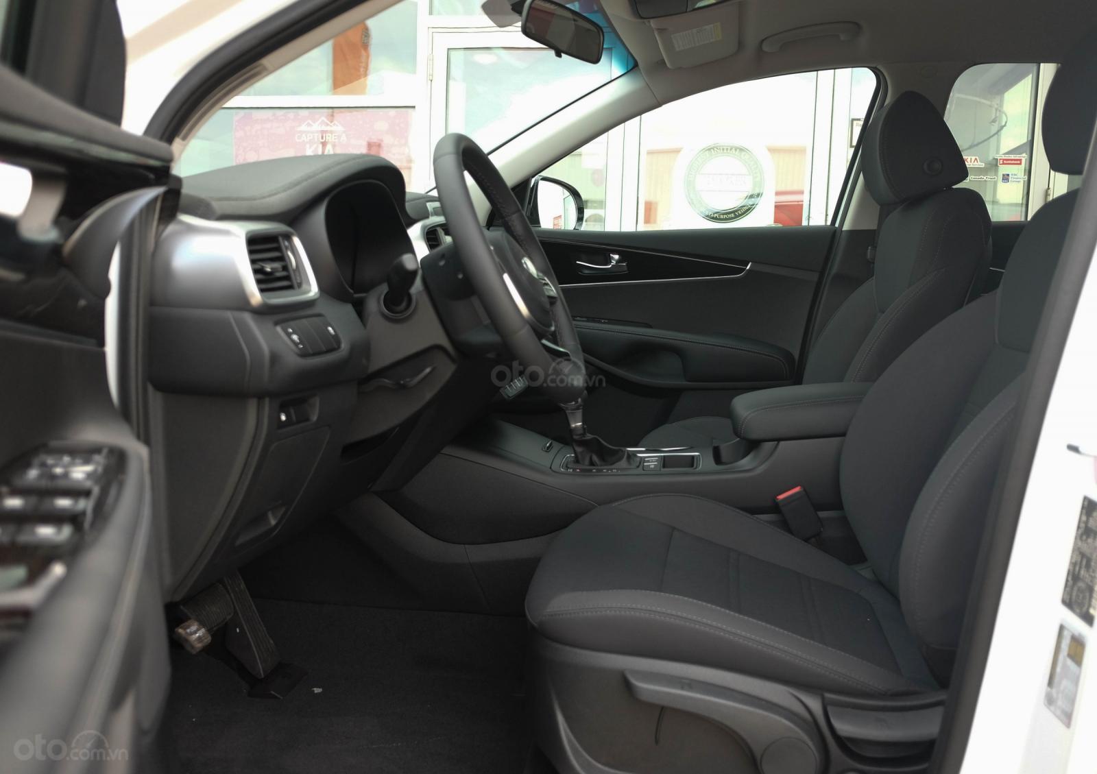 Đánh giá xe Kia Sorento ​2019 về chỗ ngồi - Thiết kế ghế trước hợp lý