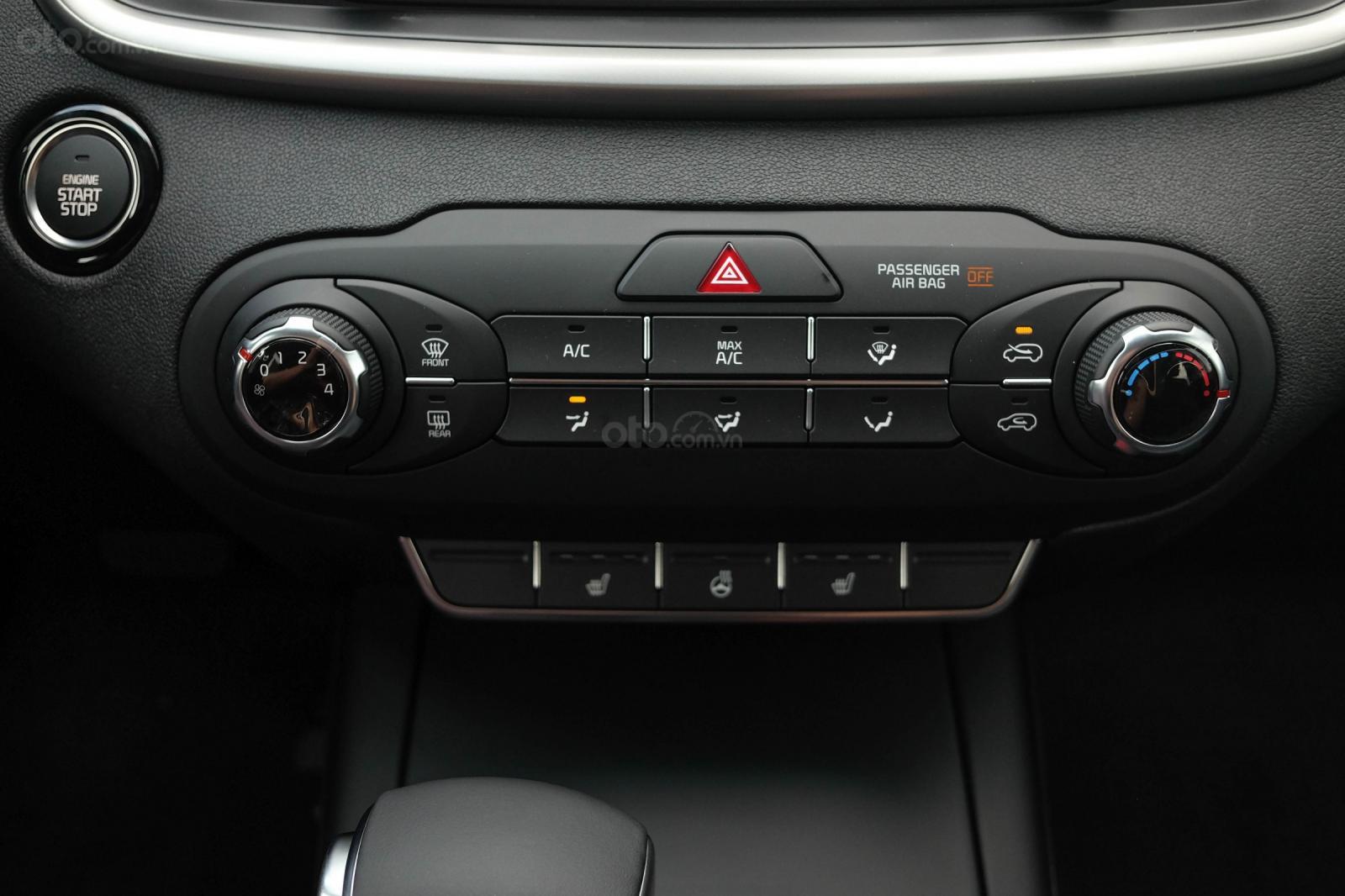 Đánh giá xe Kia Sorento ​2019 về màn hình thông tin giải trí - Tích hợp nhiều tính năng
