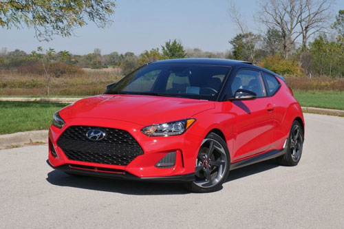 Top 10 mẫu hatchback tốt nhất hiện nay: Hyundai Veloster Turbo Ultimate 2019 Top 10 mẫu hatchback tốt nhất hiện nay: Hyundai Veloster Turbo Ultimate 2019.