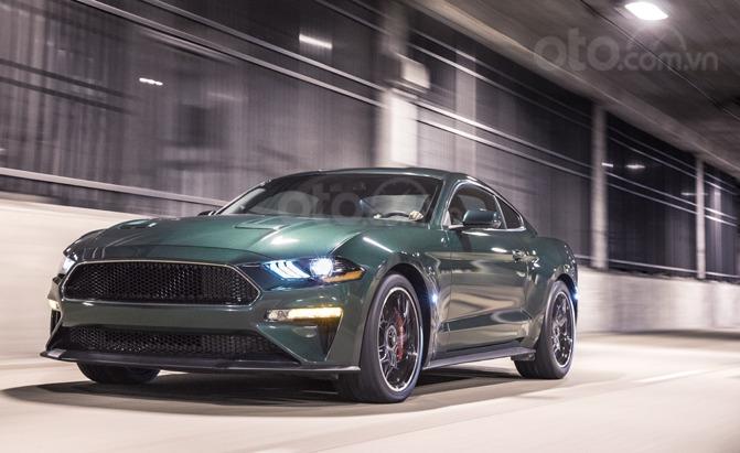 Top 10 xe có động cơ tốt nhất năm 2019: Ford V8 đa dạng sức mạnh Top 10 xe có động cơ tốt nhất năm 2019: Ford V8 đa dạng sức mạnh