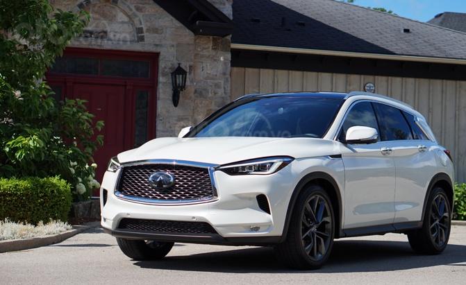 Top 10 xe có động cơ tốt nhất năm 2019: Infiniti QX50 tiết kiệm đi đôi sức mạnh Top 10 xe có động cơ tốt nhất năm 2019: Infiniti QX50 tiết kiệm đi đôi sức mạnh