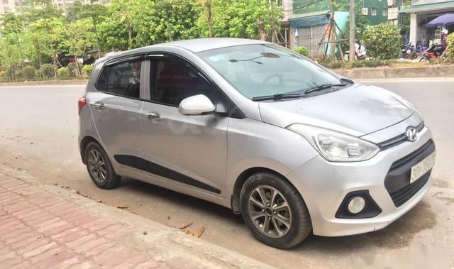 Hyundai i10 thế hệ đầu tiên được giới thiệu vào năm 2007 Hyundai i10 thế hệ đầu tiên được giới thiệu vào năm 2007...