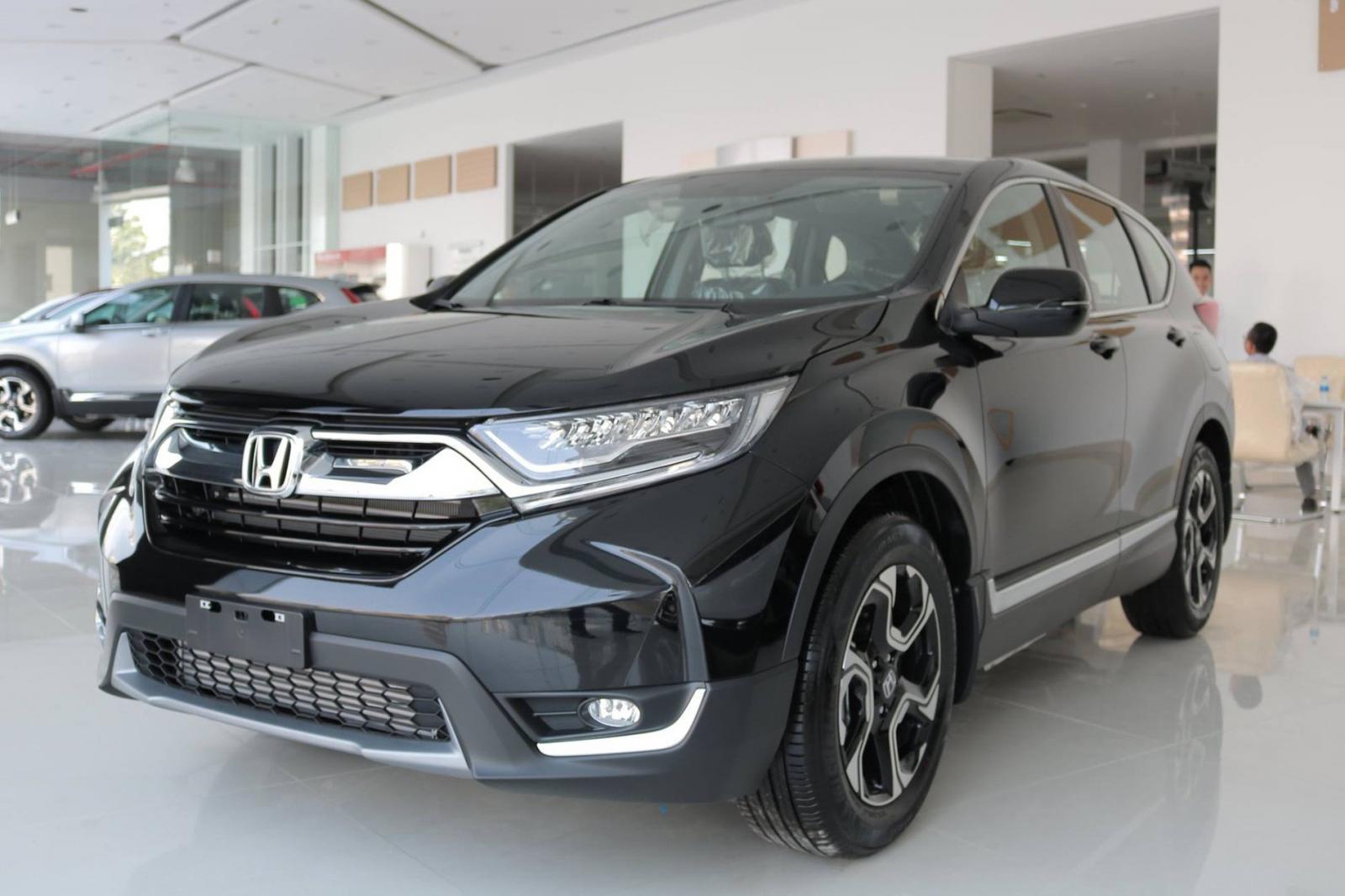 Honda CR-V giảm giá sau tết 2019