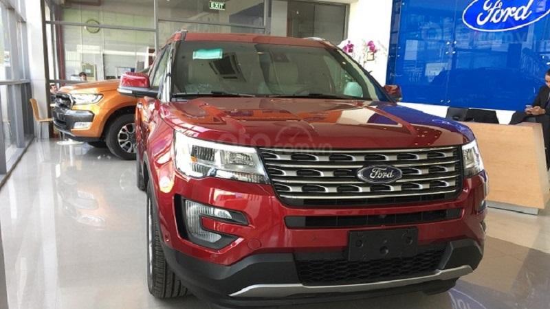 Đầu xe Ford Explorer 2019...