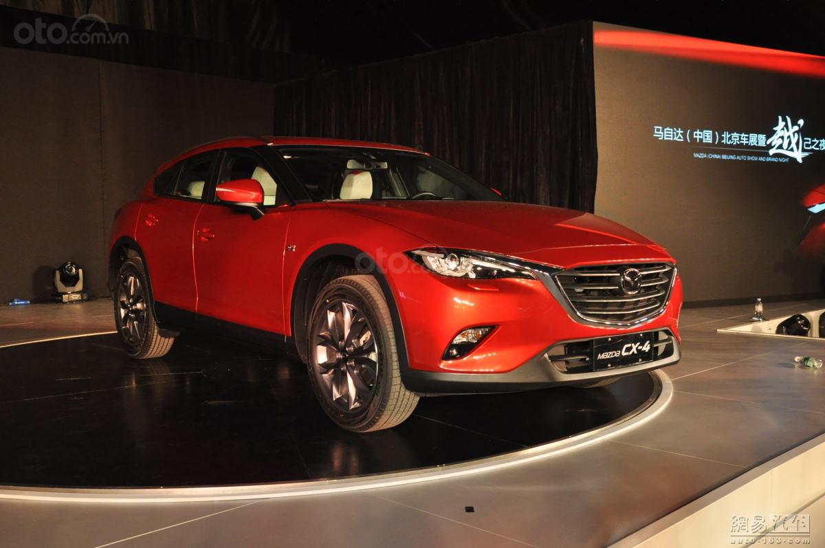 Mazda CX-4 đầu xe 1