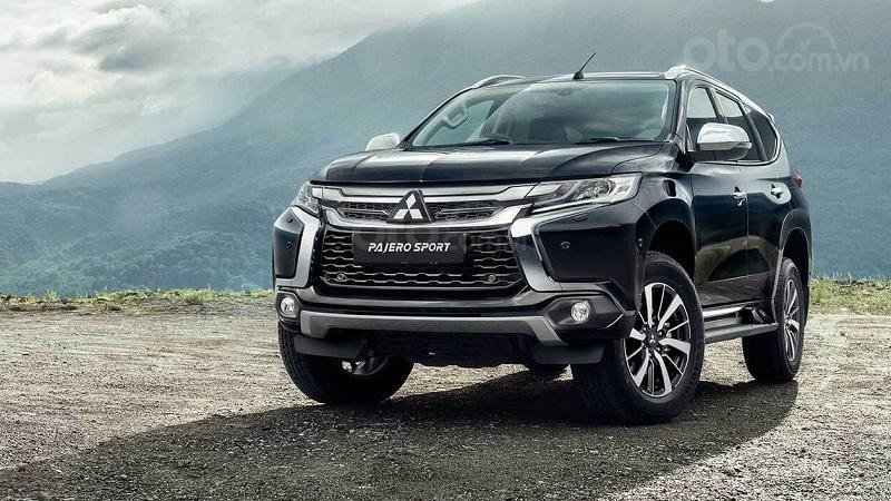 So sanh Toyota Fortuner 2019 va Mitsubishi Pajero Sport 2019