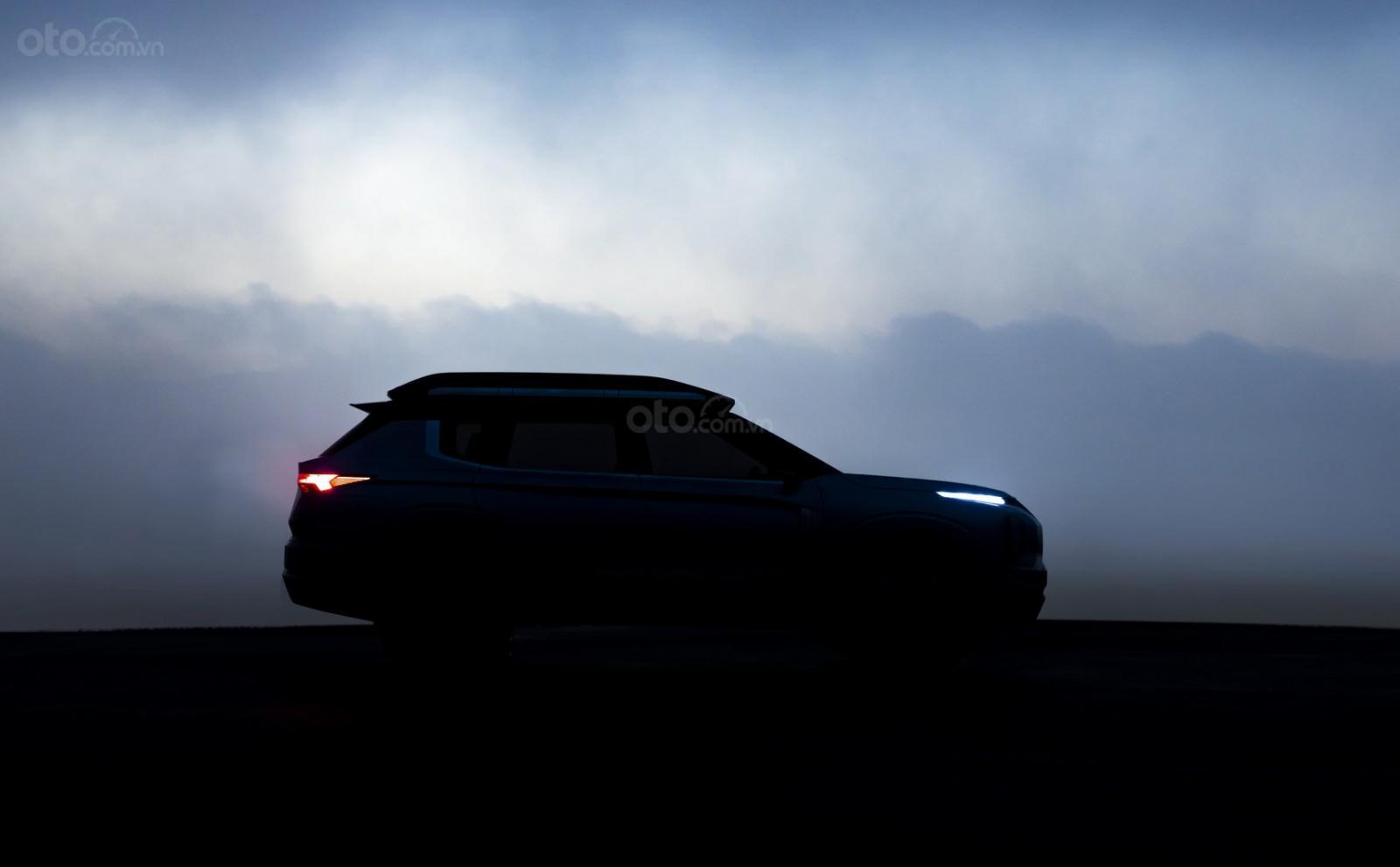 Mitsubishi Engelberg Tourer Concept nhá hàng teaser