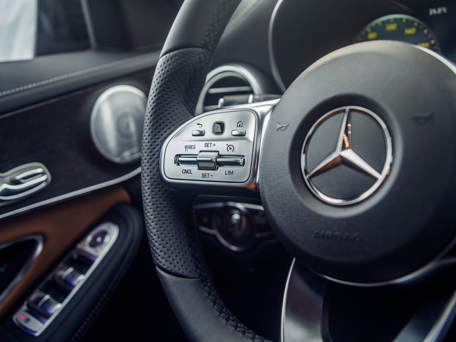 Những công nghệ mới trên Mercedes-Benz C-Class 2019 a4
