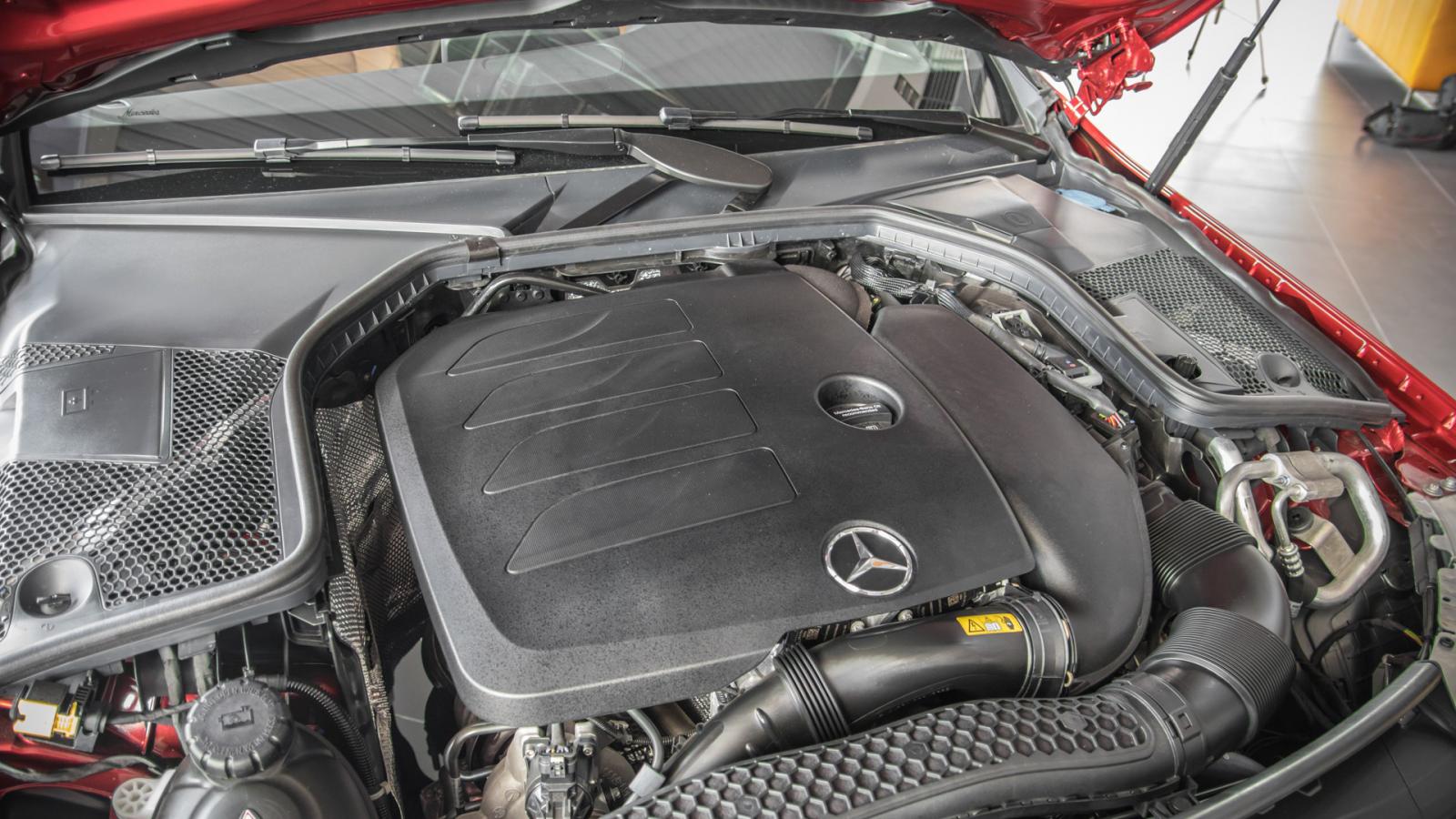 Những công nghệ mới trên Mercedes-Benz C-Class 2019 a6