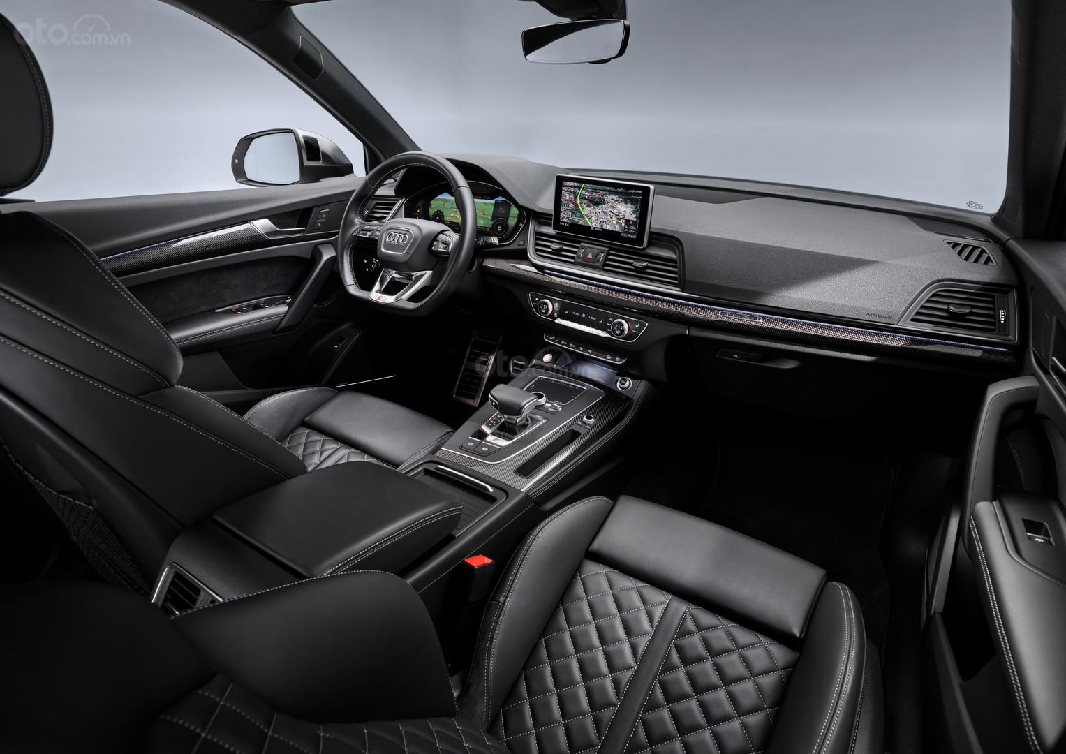 Audi SQ5 Diesel 2019 đảm bảo trải nghiệm lái tuyệt đỉnh