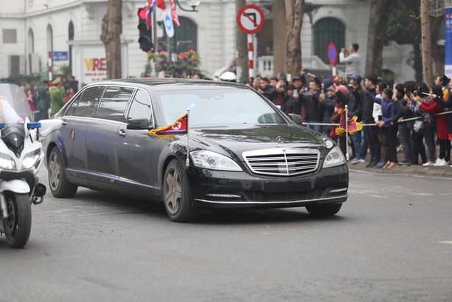 Mercedes-Benz S600 Pullman Guard hộ tống Kim Jong Un về Hà Nội 6