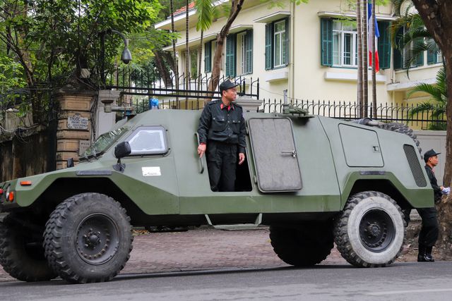 Ram-2000 phối hợp cùng các phương tiện khác  