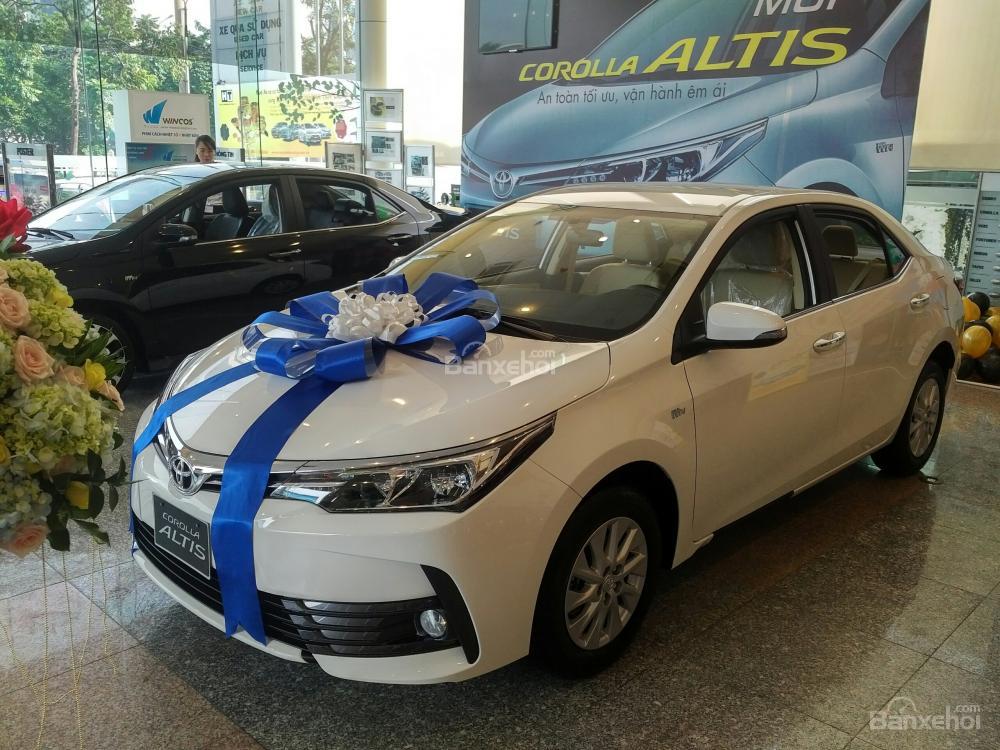 Thị trường ảm đạm, đại lý xuống giá Toyota Corolla Altis 2019 hơn 30 triệu đồng để kích cầu 2 Thị trường ảm đạm, đại lý xuống giá Toyota Corolla Altis 2019 hơn 30 triệu đồng để kích cầu a2