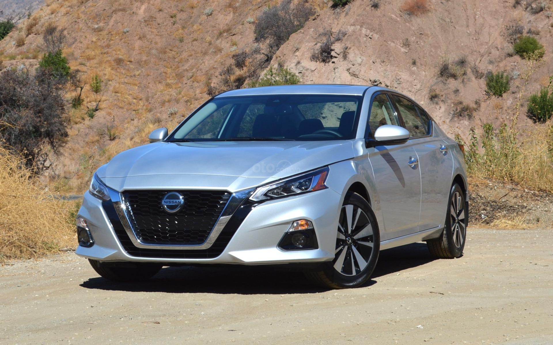 Nissan Altima 2019 đầu xe
