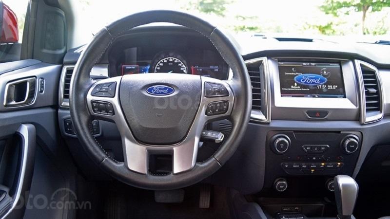 Vô lăng Ford Everest 2019 Vô lăng Ford Everest 2019...