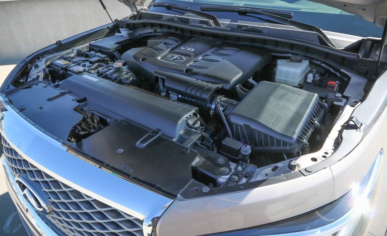 Infiniti QX80 2019 nâng cấp mới chính thức báo giá tại Việt Nam có giá lăn bánh bao nhiêu? - Ảnh 3 Infiniti QX80 2019 nâng cấp mới chính thức báo giá tại Việt Nam có giá lăn bánh bao nhiêu? - Ảnh 3.