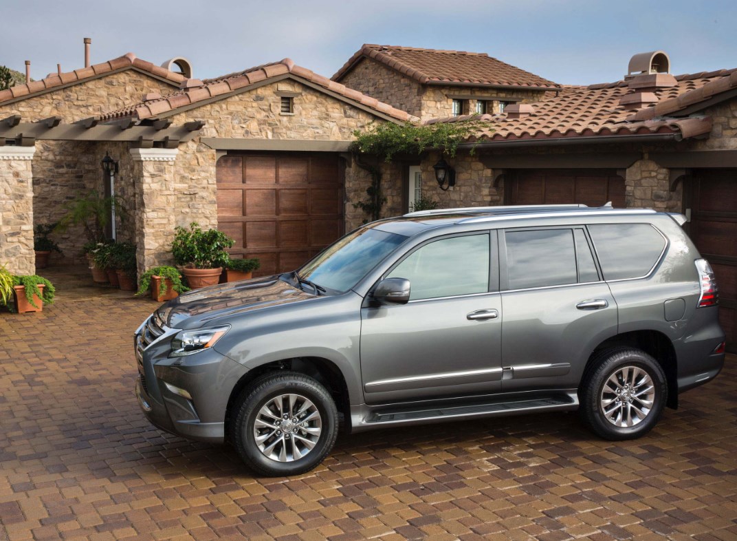 Lexus GX460 2019 nhập khẩu tư nhân 6,2 tỷ đồng, giá lăn bánh lên tới gần 7 tỷ đồng - Ảnh 2.