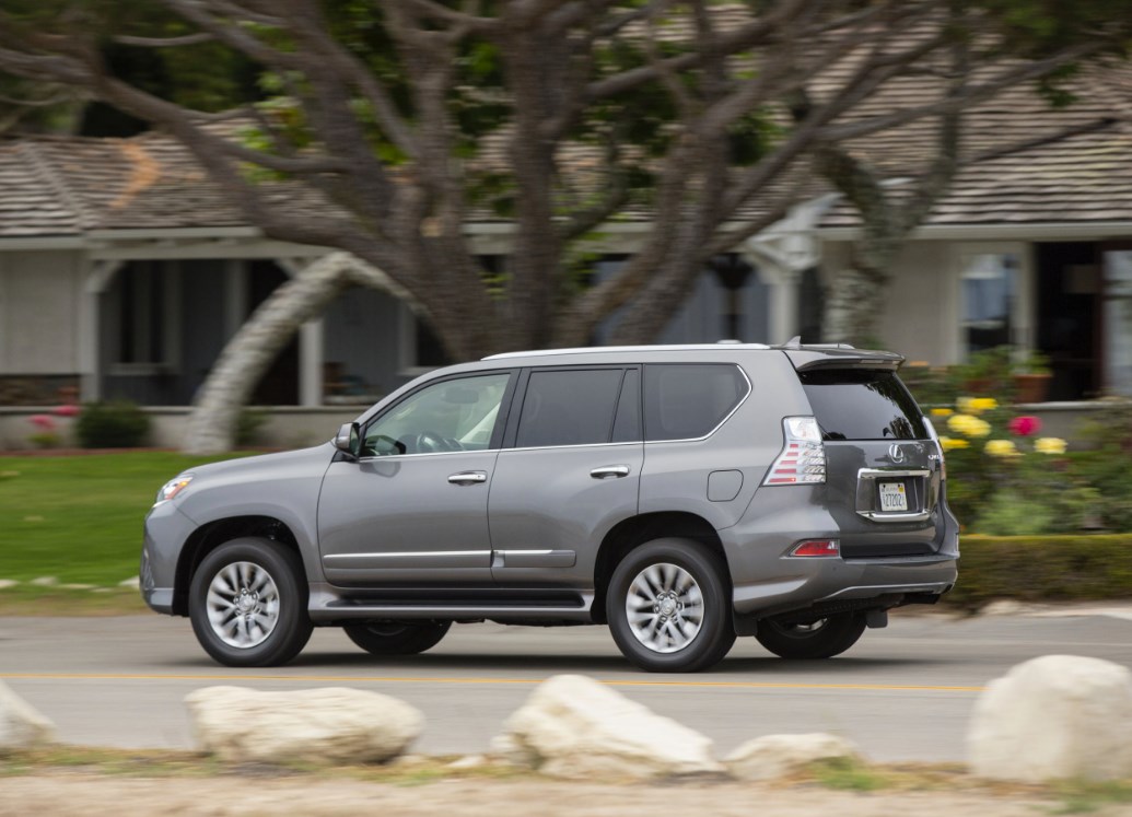 Lexus GX460 2019 nhập khẩu tư nhân 6,2 tỷ đồng, giá lăn bánh lên tới gần 7 tỷ đồng - Ảnh 3.