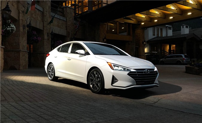 Rò rỉ Catalogue xe Hyundai Tucson và Elantra nâng cấp tại Việt Nam a4