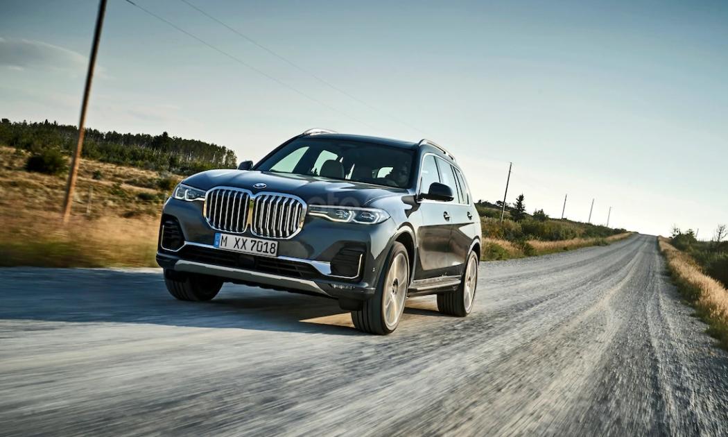 BMW X7 2019 đầu xe