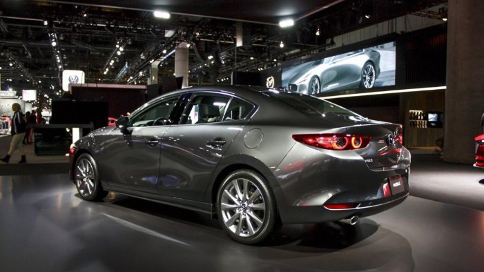 So sanh xe Mazda 3 2019 va Kia Cerato 2019