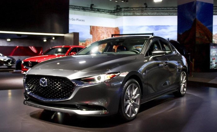 So sanh xe Mazda 3 2019 va Kia Cerato 2019