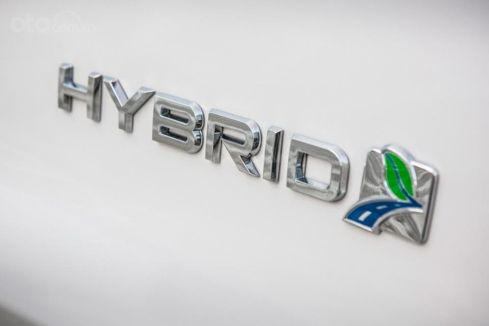 Logo ô tô hybrid
