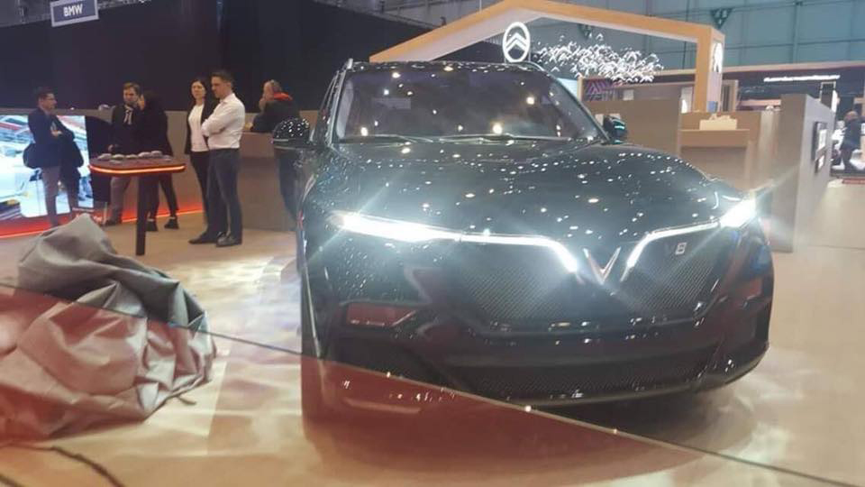 Xem nhanh VinFast LUX V8 mới tại Geneva Motor Show 2019 a1