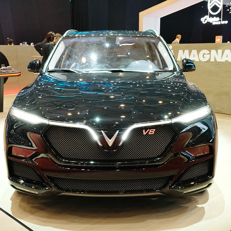 Ảnh chụp xe VinFast LUX A8 ra mắt tại Geneva 2019 a1