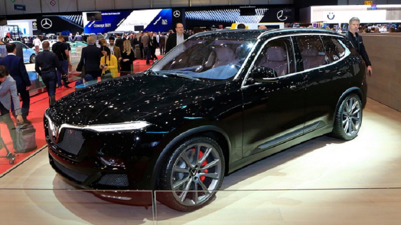 VinFast LUX V8 tại triển lãm Geneva Motor Show VinFast LUX V8 tại triển lãm Geneva Motor Show...