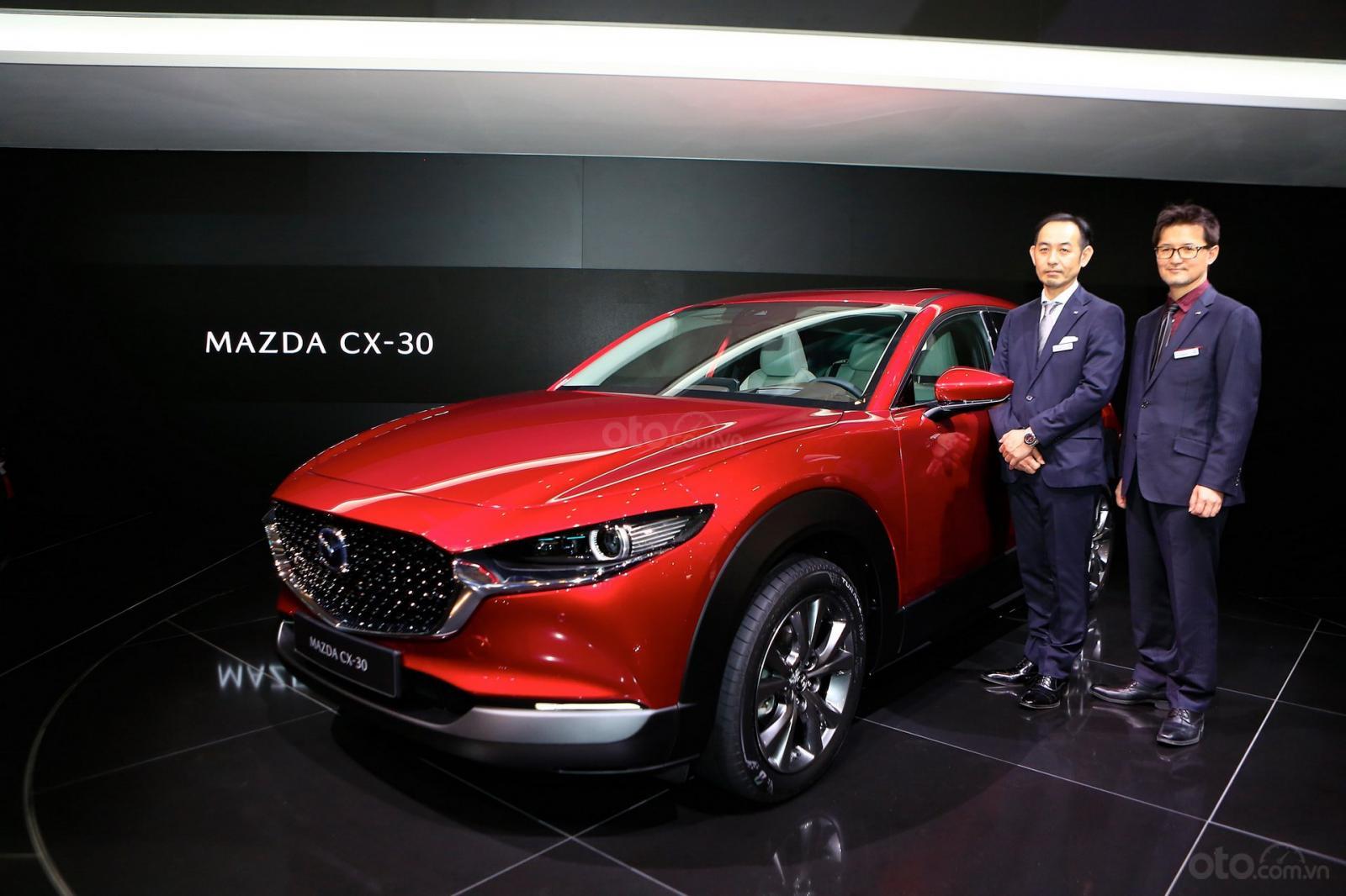 [Geneva 2019] Mazda CX-30 - Tại sao gọi xe là CX30 chứ không phải CX-4?