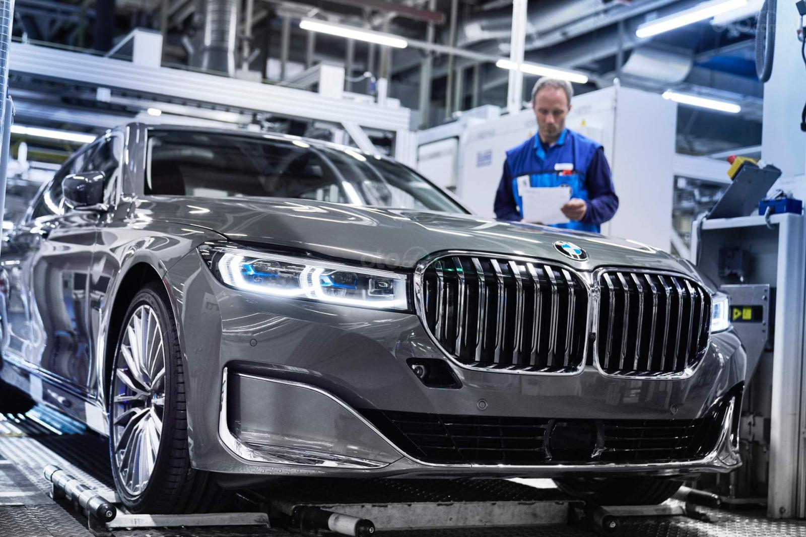 BMW 7-Series 2020 bắt đầu đi vào sản xuất