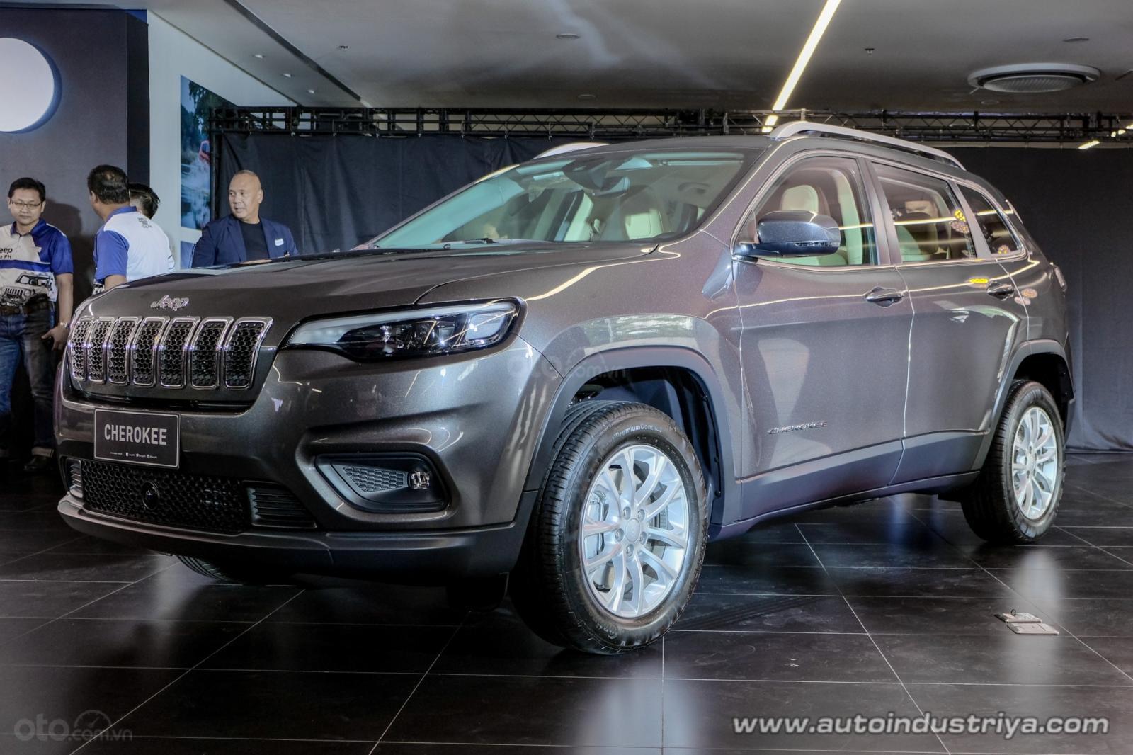 Jeep Cherokee 2019 tái xuất tại Philippines