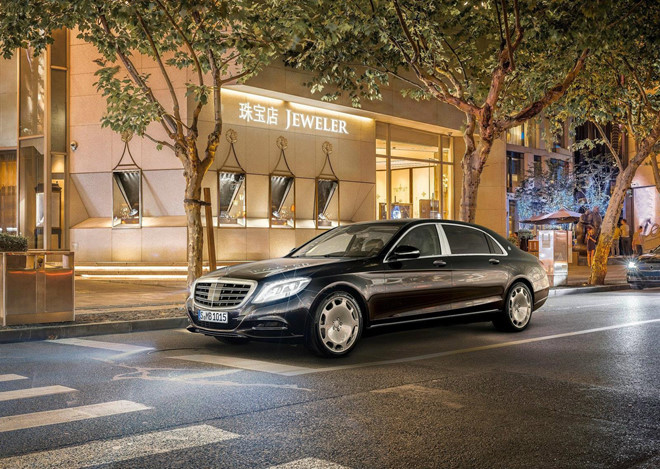 Mercedes-Maybach S500 