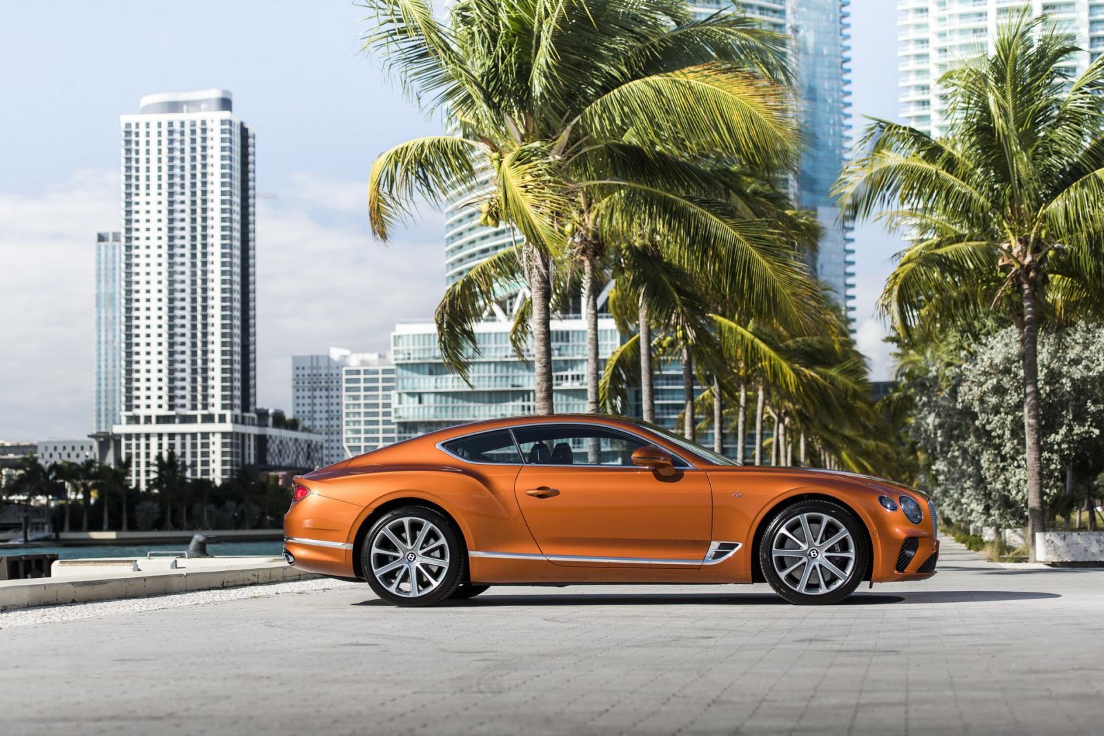 ​Bentley Continental GT 2020 khoe dáng - 2