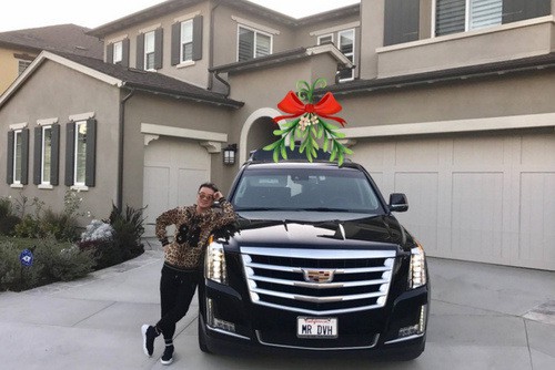 Những gương mặt nổi tiếng Việt Nam sở hữu siêu xe, xe sang tại Mỹ7aa