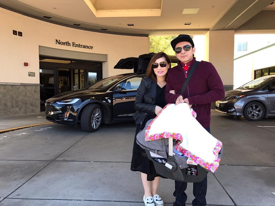 Những gương mặt nổi tiếng Việt Nam sở hữu siêu xe, xe sang tại Mỹ3aa