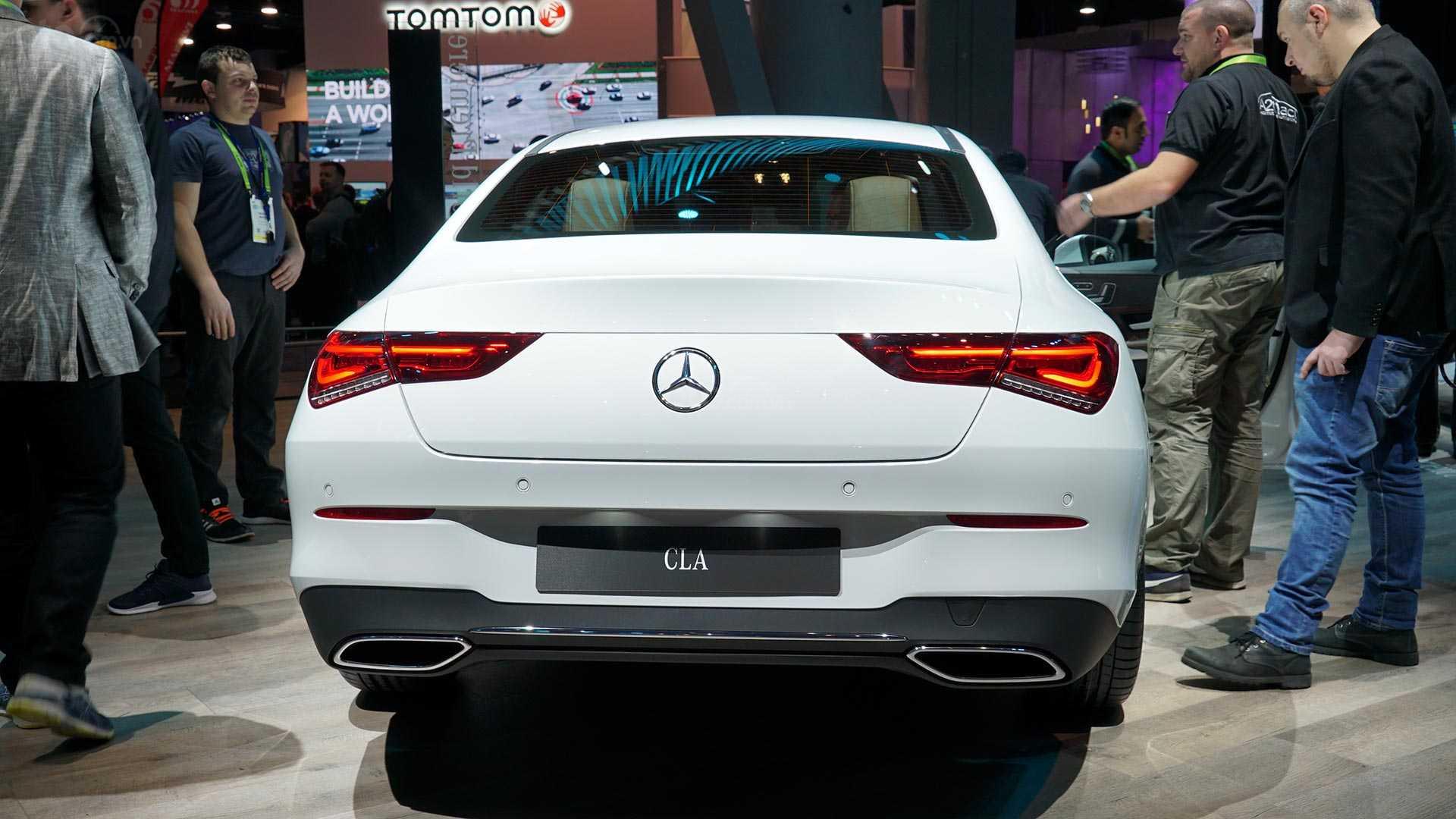 Đánh giá xe Mercedes-Benz CLA-Class 2020