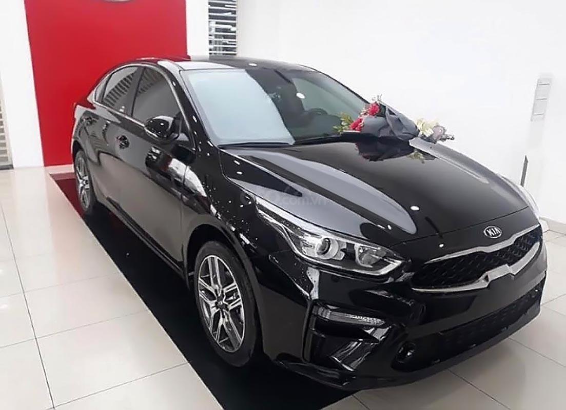 Xe Kia Cerato Premium 20AT 2019  Đen