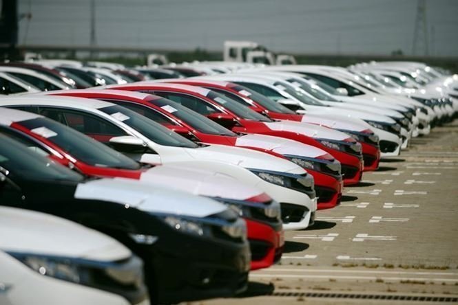 Giá trị ô tô nhập khẩu ngày càng giảm: Người dân có thêm cơ hội mua xe giá rẻ?