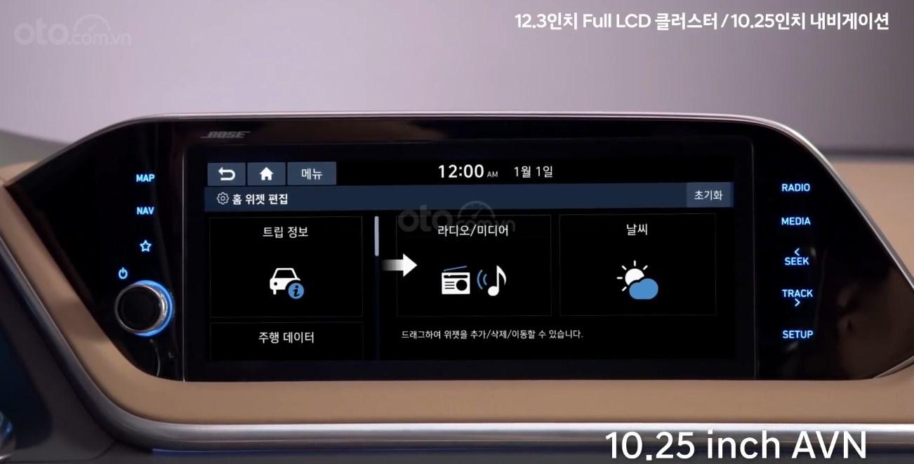Đánh giá xe Hyundai Sonata 2020 - màn hình AVN 10,25 inch.